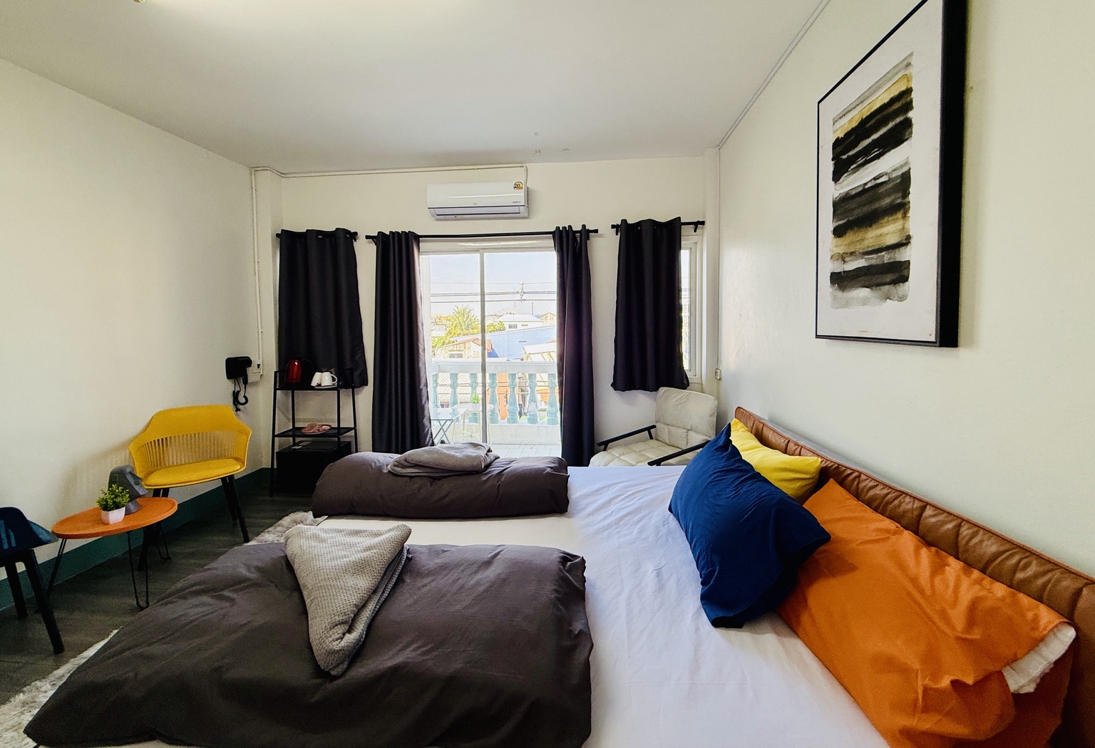 Balcony Room interior view