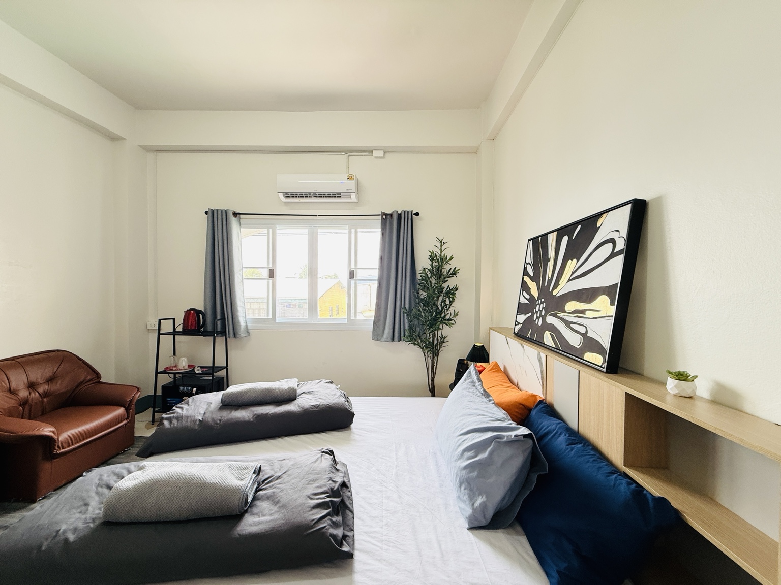 Single Room window and bed view